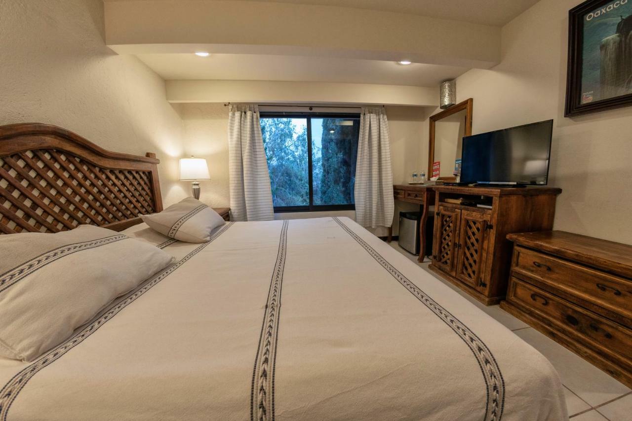 Hotel Casa Yunenisa オアハカ州 エクステリア 写真