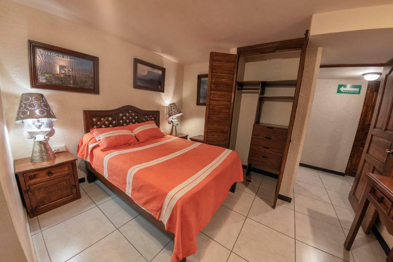 Hotel Casa Yunenisa オアハカ州 エクステリア 写真