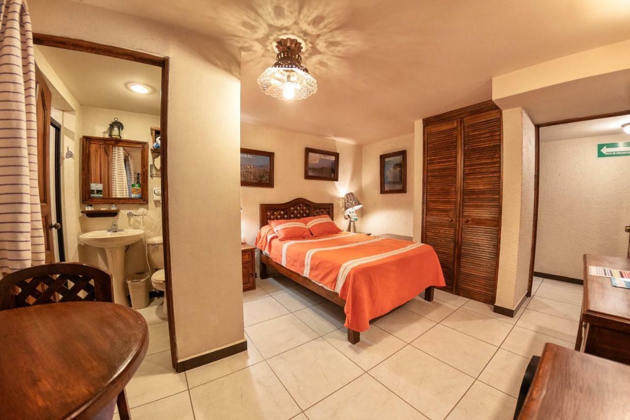 Hotel Casa Yunenisa オアハカ州 エクステリア 写真