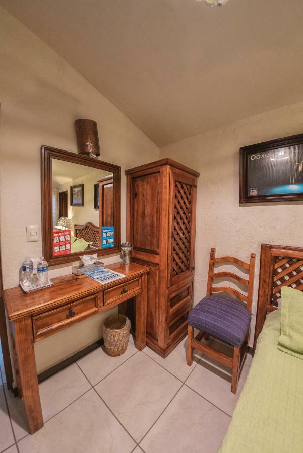 Hotel Casa Yunenisa オアハカ州 エクステリア 写真